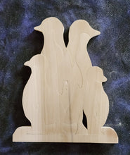Load image into Gallery viewer, Penguin Family Puzzle
